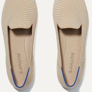 NWT Rothys The Almond Loafer